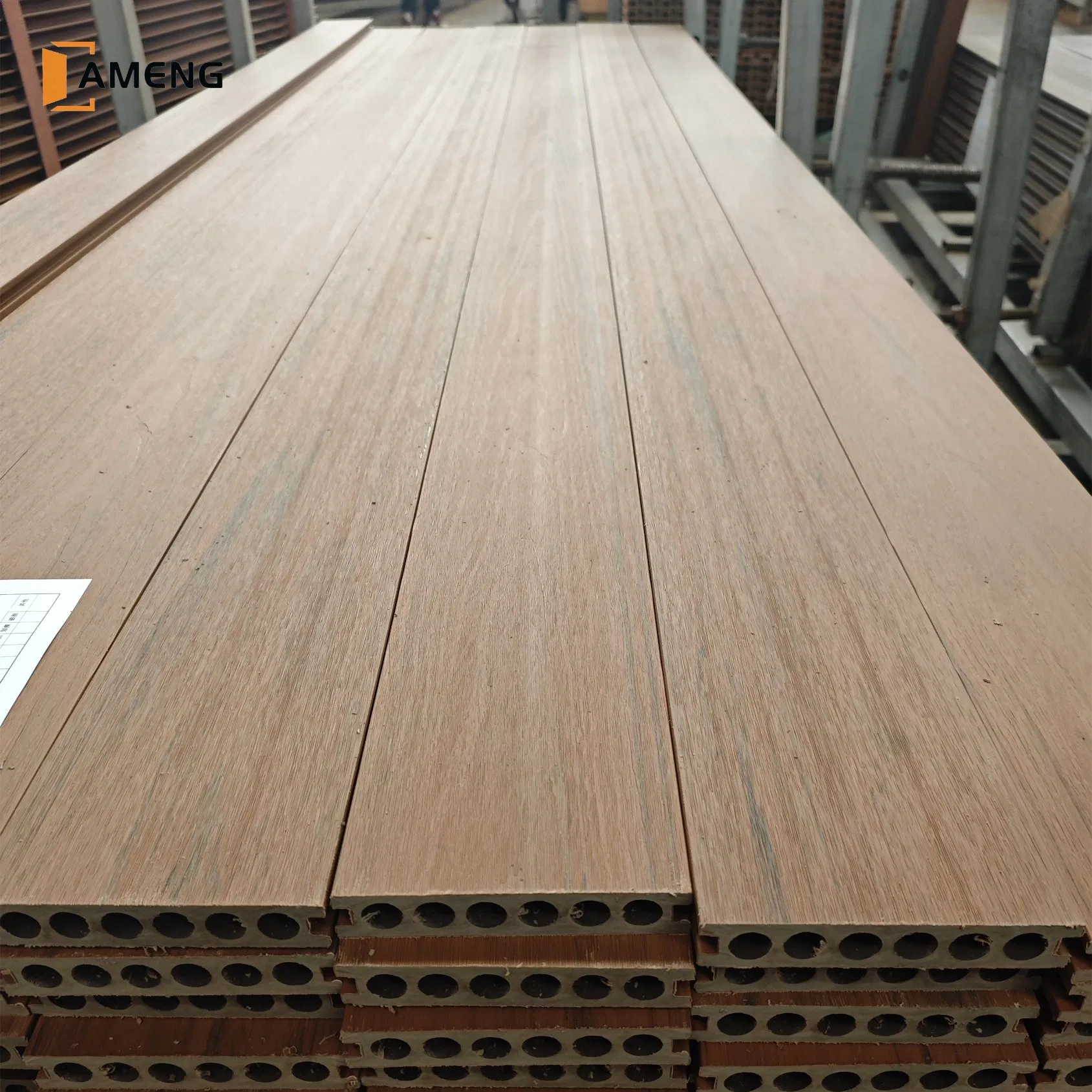 Linyi Factory Plastic Decking Flooring Tile Board 140X25mm WPC Outdoor Decking Wood Flooring