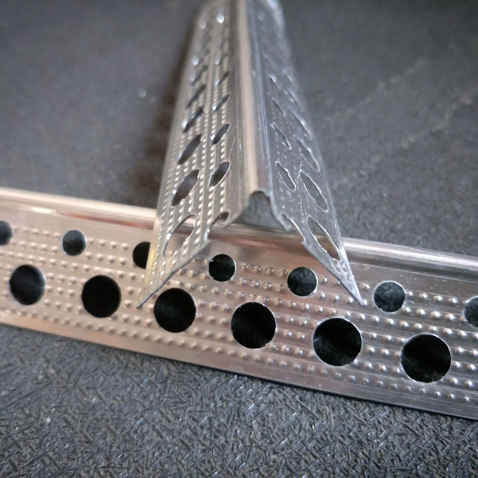 Decorative Building Light Steel Keel Ceiling Support Perforated Wall Angel