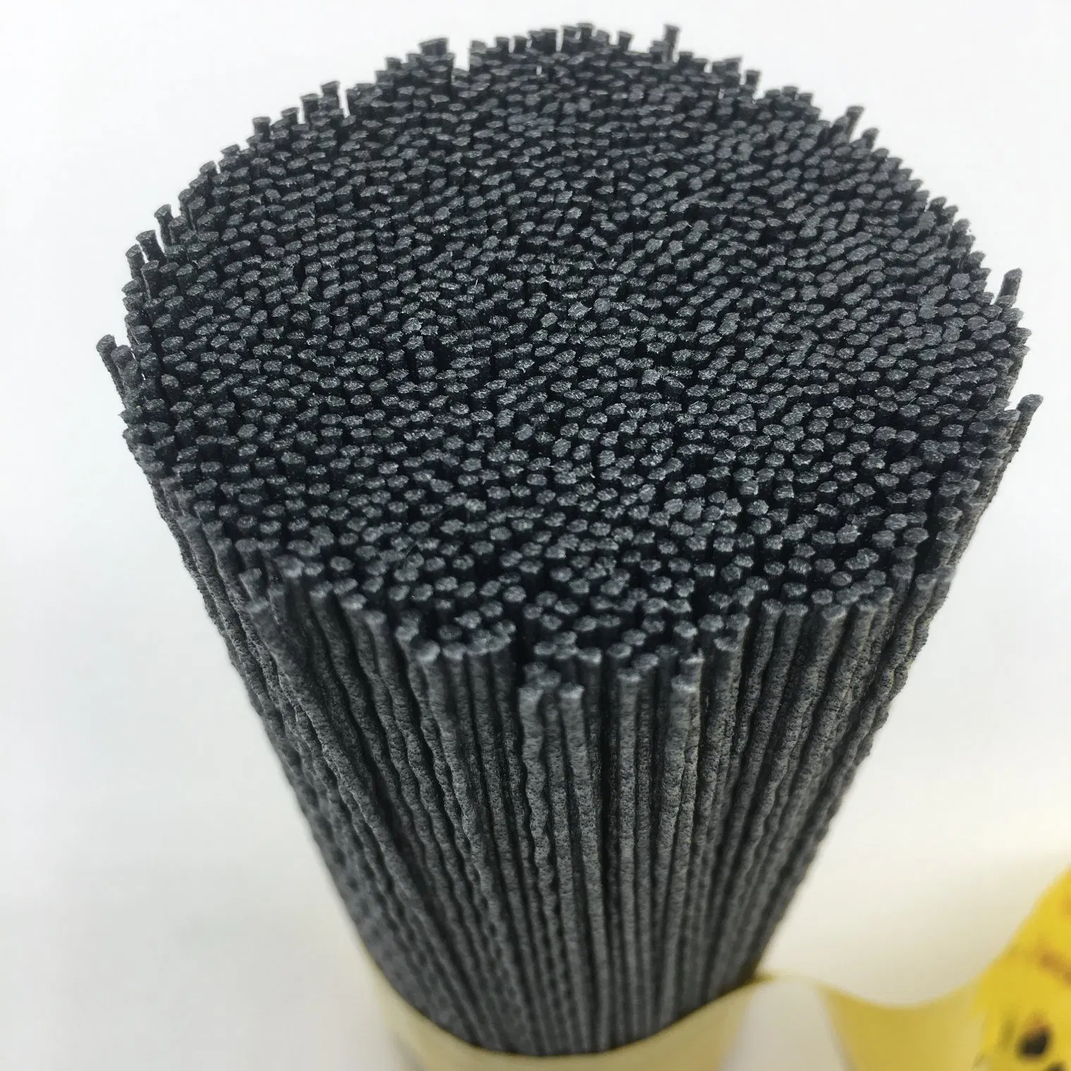 N610 Silicon Carbide Abrasive Nylon Filament for Sueding Roller Brush