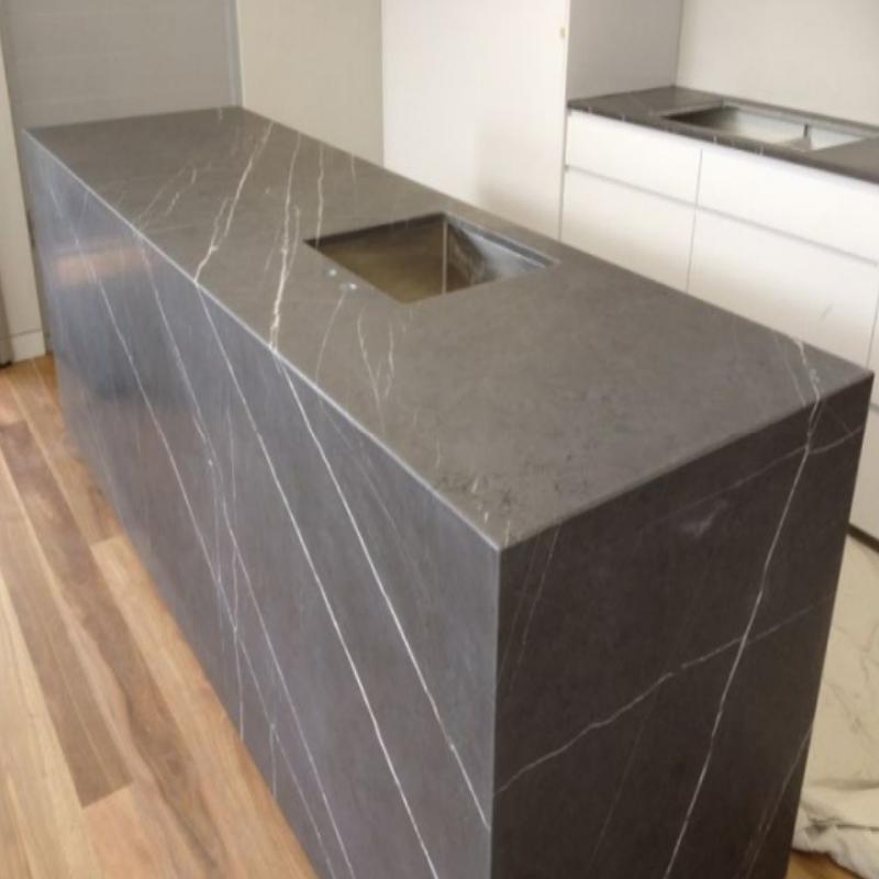 Modern Custom Honed Natural Pietra Gray Marble Slab for Kitchen Countertops/Table Top/Island