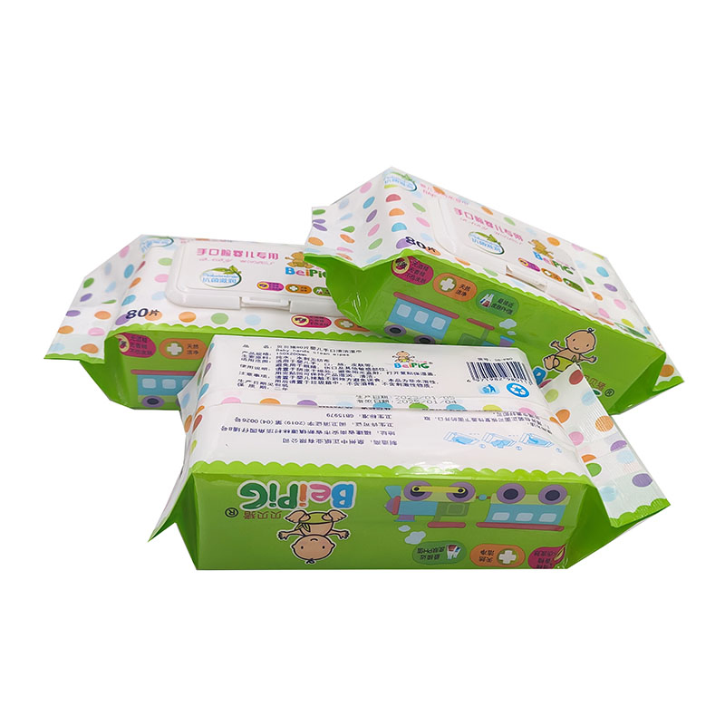 Free Sample Baby Wet Wipes - Perfect for on-The-Go Parents