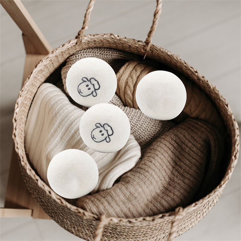 Customized 100% Organic New Zealand Reusable Natural Fabric Softener Healthy Felt Laundry Wool Dryer Balls