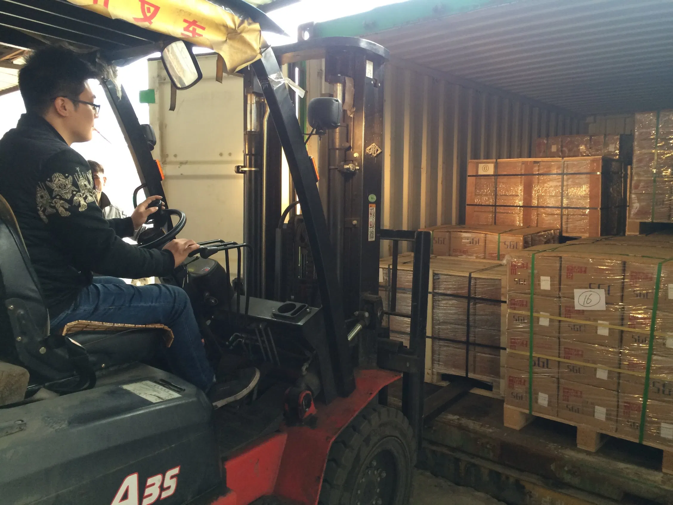 P2 PU Foam Spray Gun Polyurethane Air Purge Spray Gun Self Cleaning