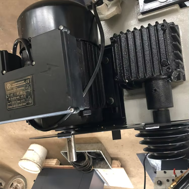 Станок ленточнопильный портативный по металлу