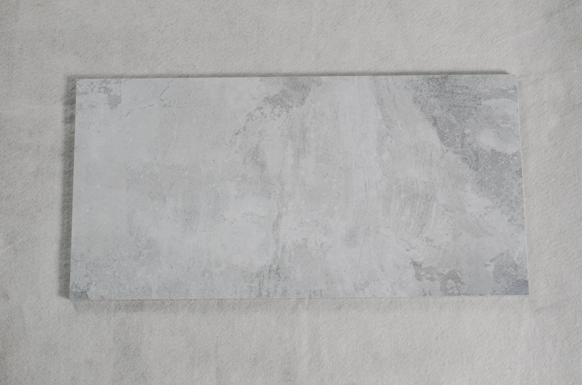 Керамогранитная плитка 300x600 мм, матовая, 18 яркости