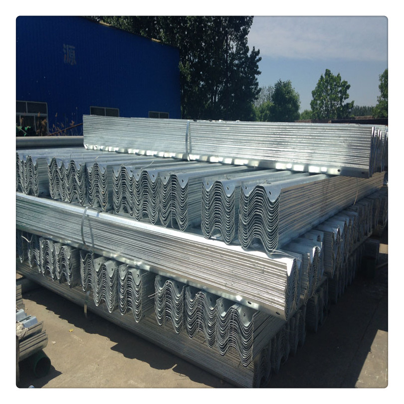 Durable Highway Traffic Barrier Three Beam Corrugated Thrie Beam Guardrail