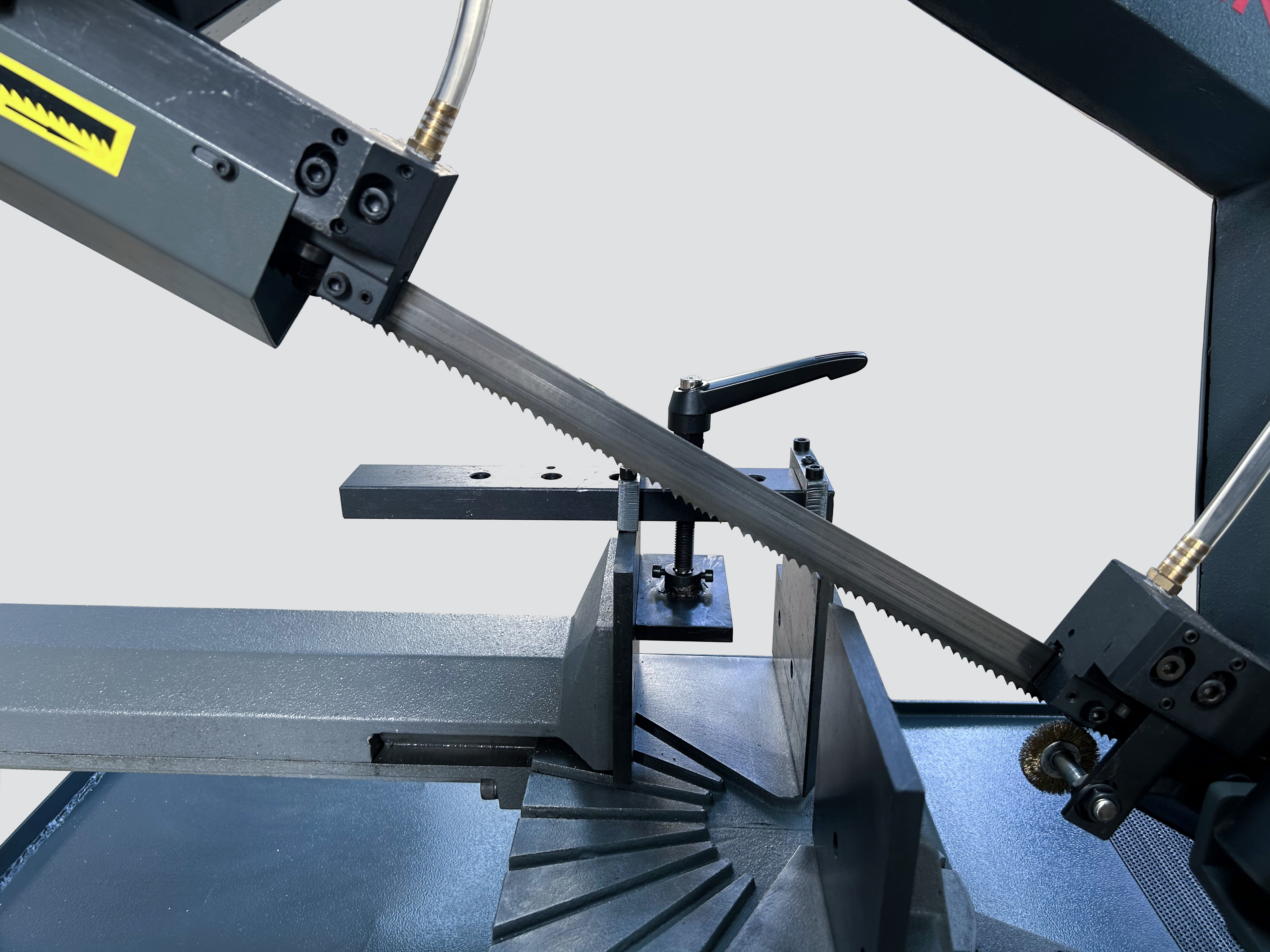 Станок ленточнопильный по металлу нержавейке и алюминию MBS 320SAV