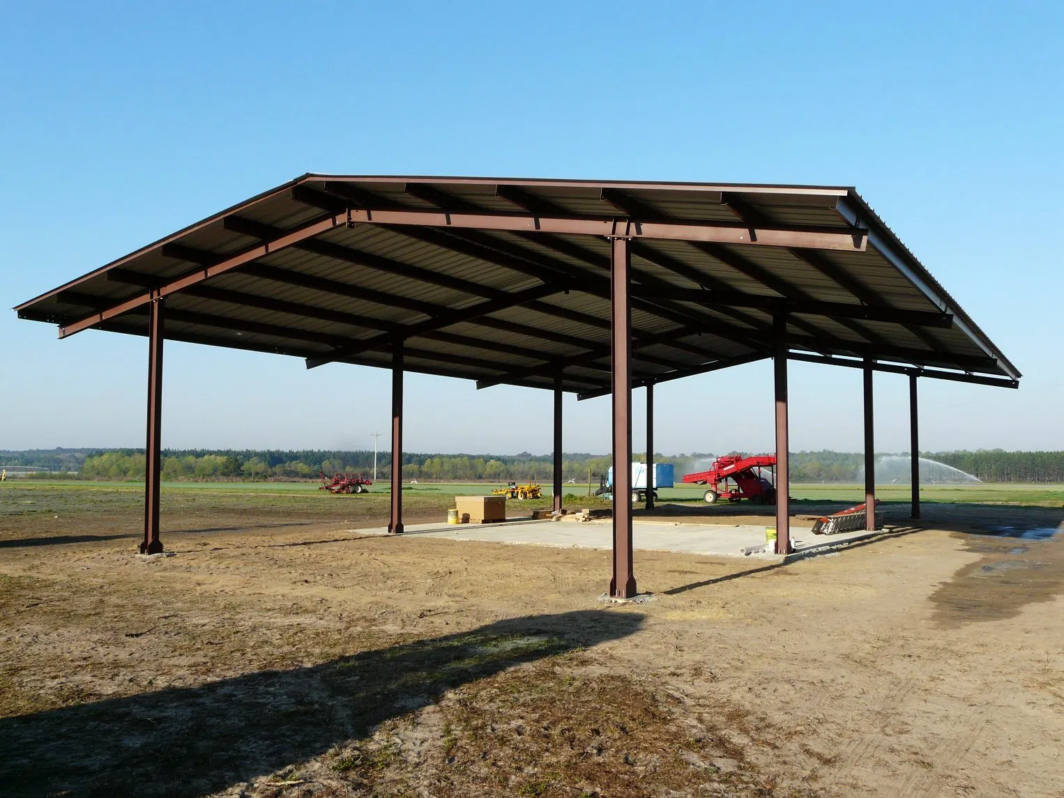 Prefabricated Engineered Structure Building Open Storage Facility Shed Construction