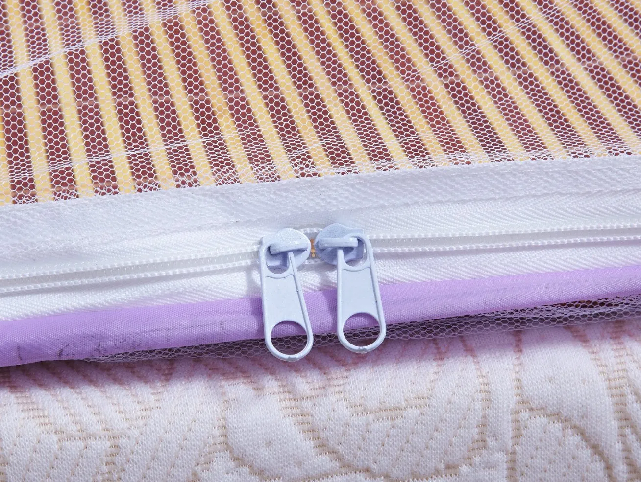 Pop up Bed Net Tent for Bedroom with Net Bottom, Portable Double Door Travel Folding Design Bed Canopy, Foldable