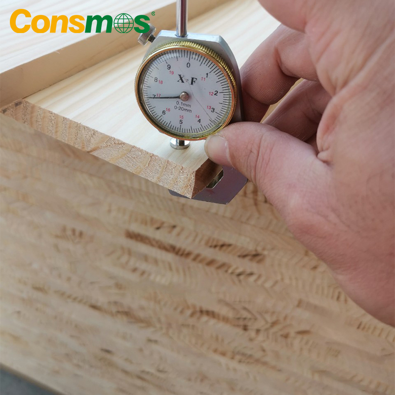 Consmos Wholesale Waterproof Laminated Lumber Wood Timber Radiata Pine Finger Jointed Boards for Furniture and Decoration
