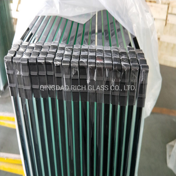 Customized 0.7mm 0.9mm 1.1mm 2mm Ultra Thin Clear Float Glass