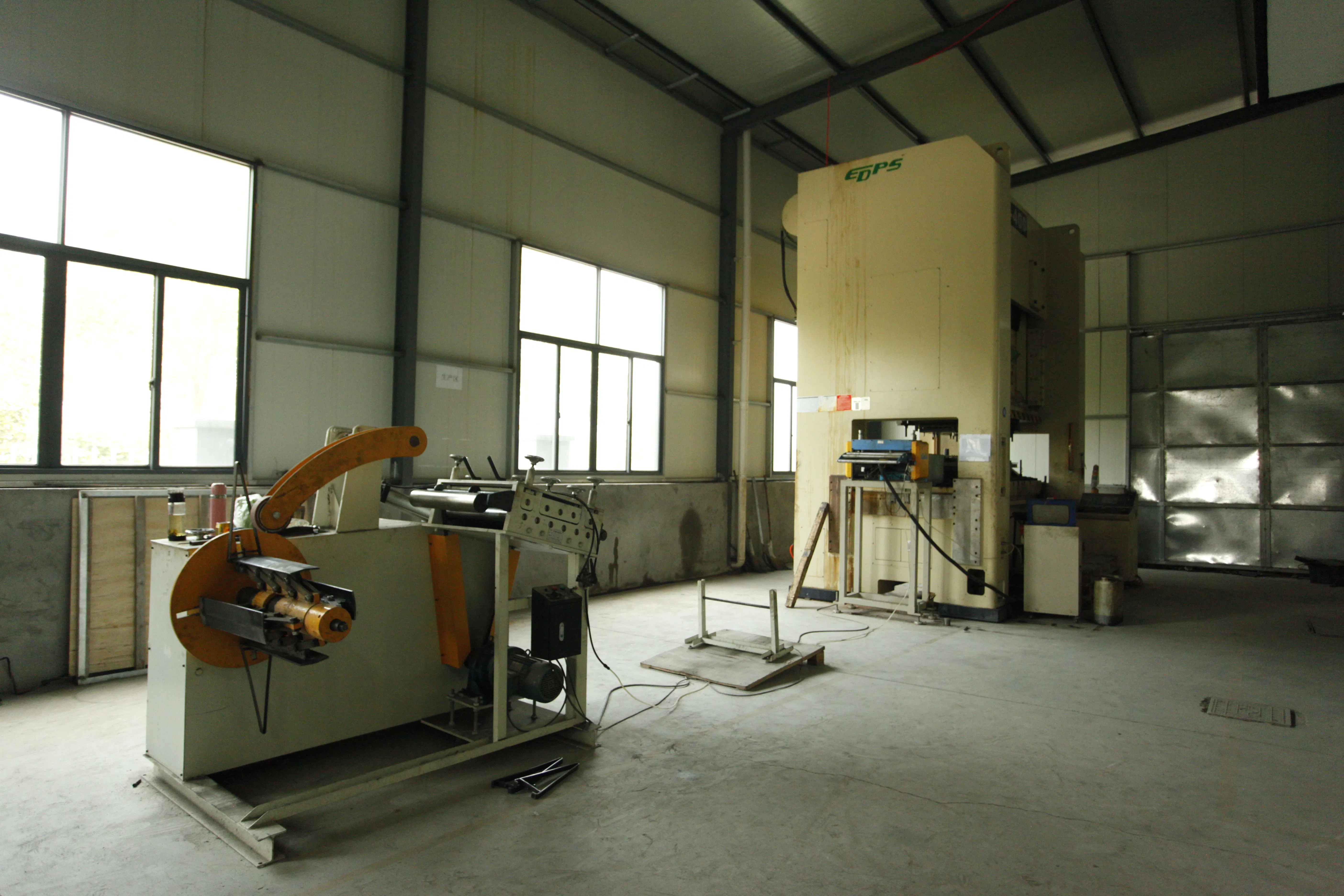 Cg5-1 Adjustable Office Furniture Sit-Stand Desk and Gas Spring Sit Stand Workstation Desk