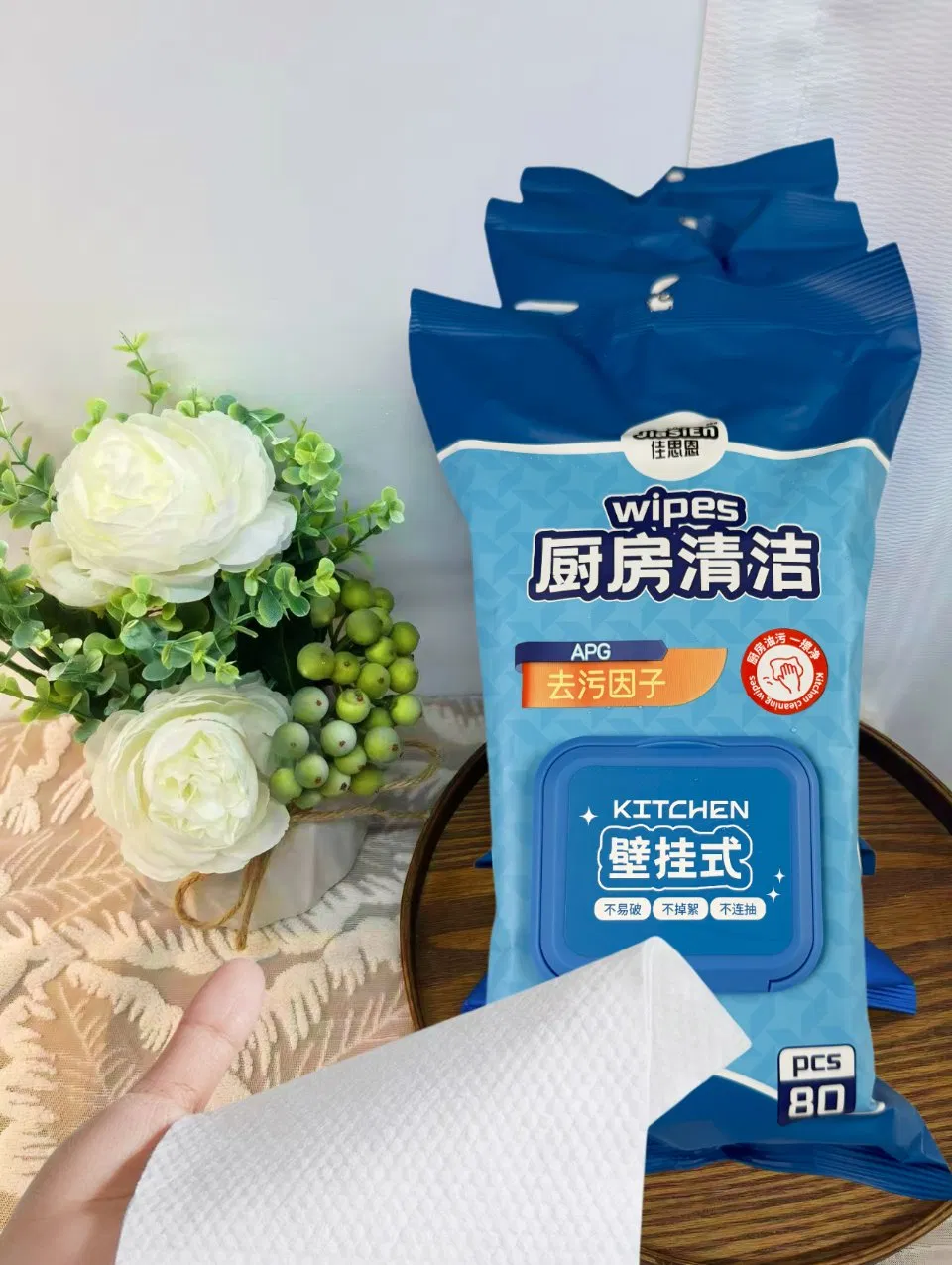 Convenient to Hang, Powerful Cleaning Wet Wipes for The Kitchen
