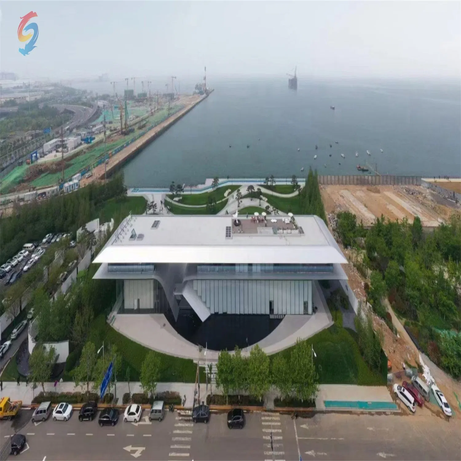 Peb Steel Structure Showroom Prefab Steel Exhibitions with Beauty Appearance Modern Design