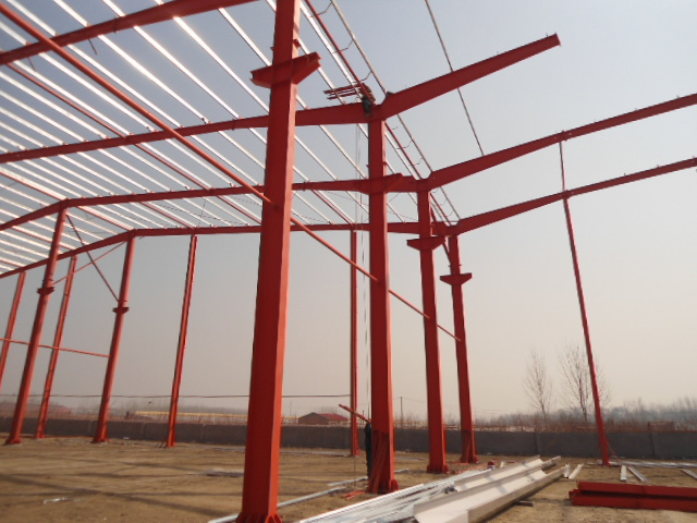 ISO9001 Certificate Construction Designed Peb Engineered Steel Structure Warehouse