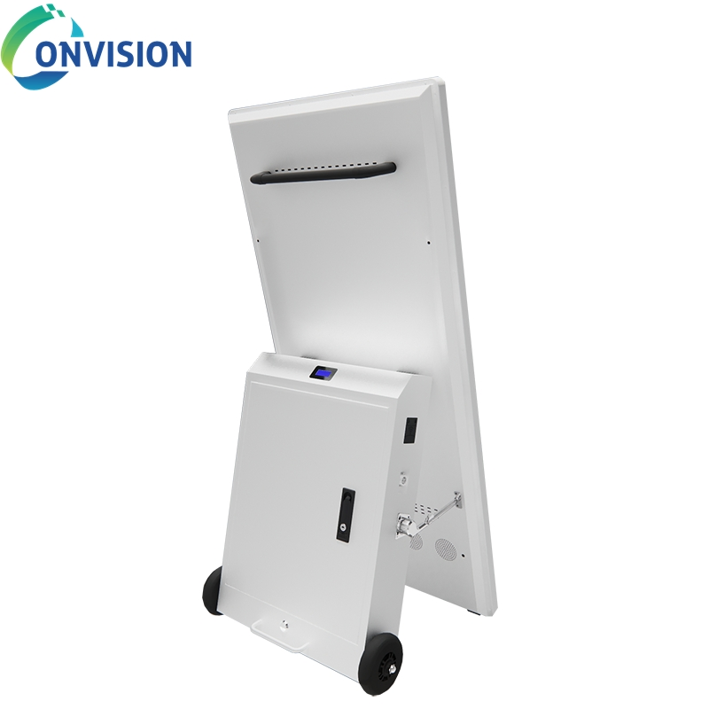 Waterproof and Dustproof Outdoor LCD Advertising Display Screen