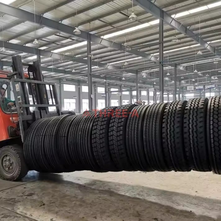 11R22.5 Radial Truck Tyre