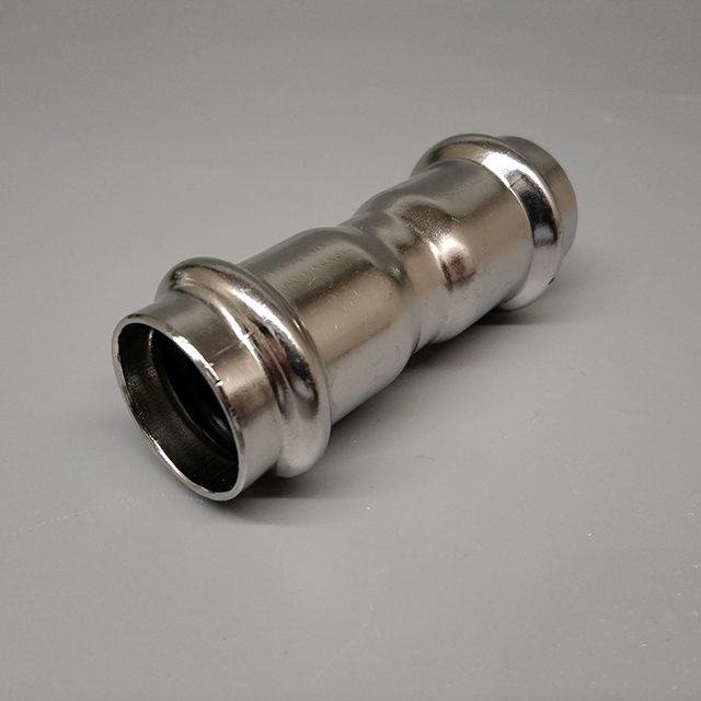DN20 Stainless Steel Pipe Fitting Double Crimping Stainless Steel SS304 Coupling