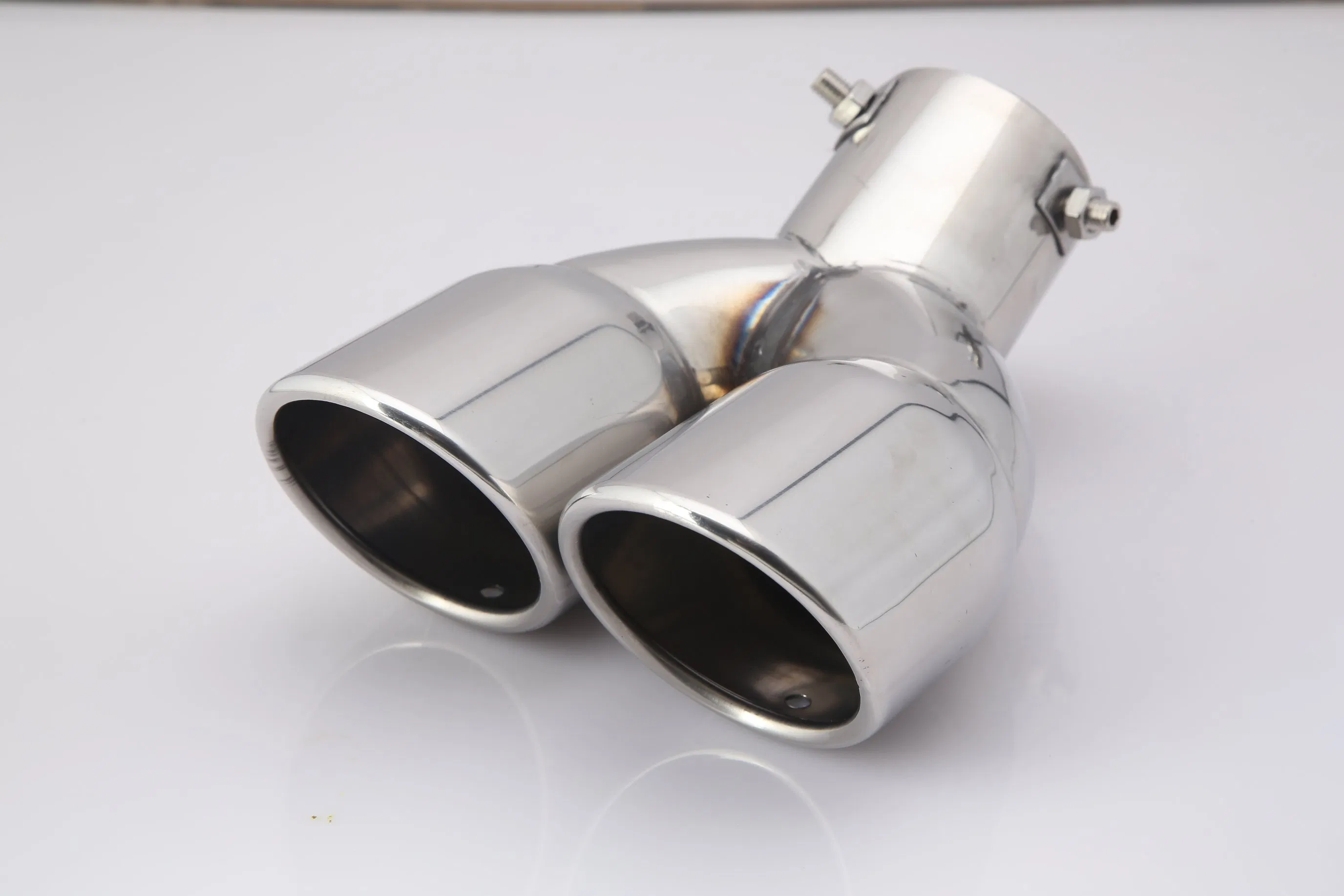 Универсальные насадки на глушитель из нержавеющей стали