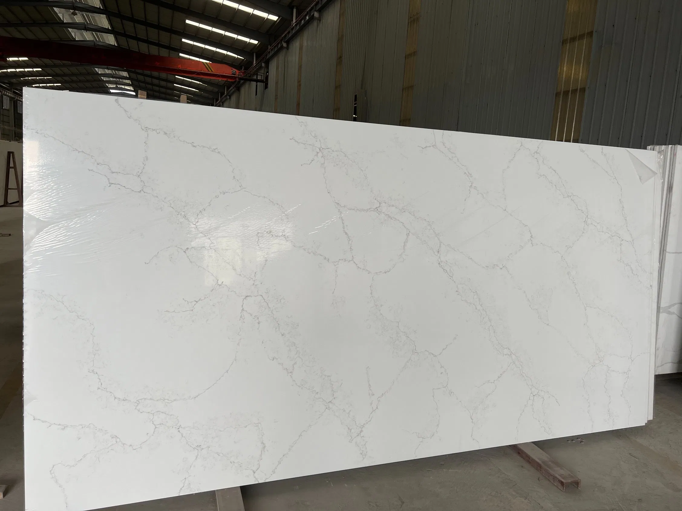 Wholesale Price Quartz Stone Tile Carrara Series Countertop Big Slabs in Stock