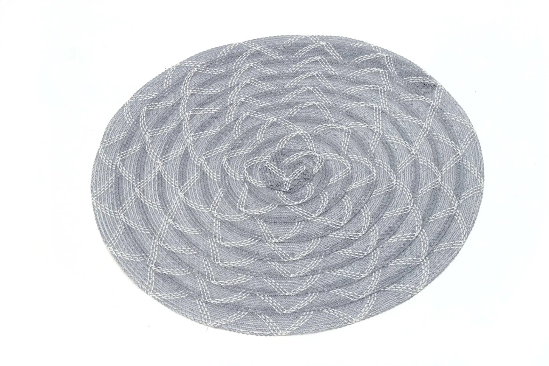 New Arrivals High Quality Heat Resistant Home Decorative Plastic Woven Placemat