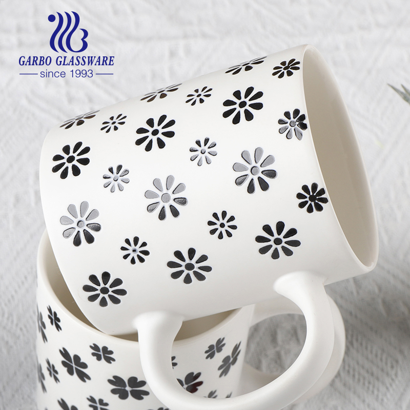 Фарфоровая кружка 325 мл Bone China с ручкой