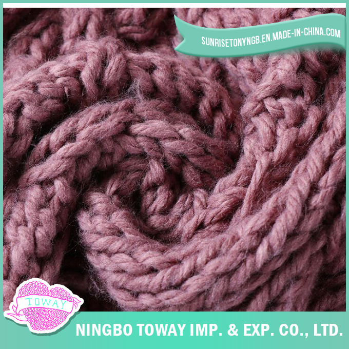 China Warming Knee Throw Cable Patterns Chunky Knit Blanket