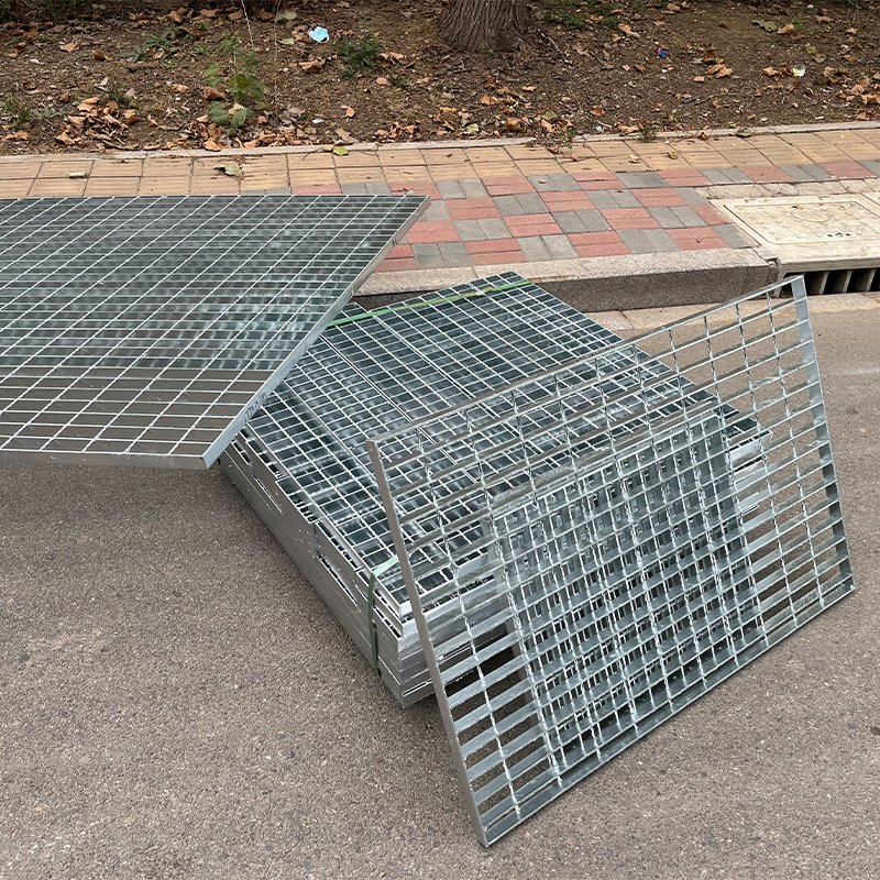 Custom Drain Covers Hot Dipped Galvanised Walkway Heavy Duty Steel Grating
