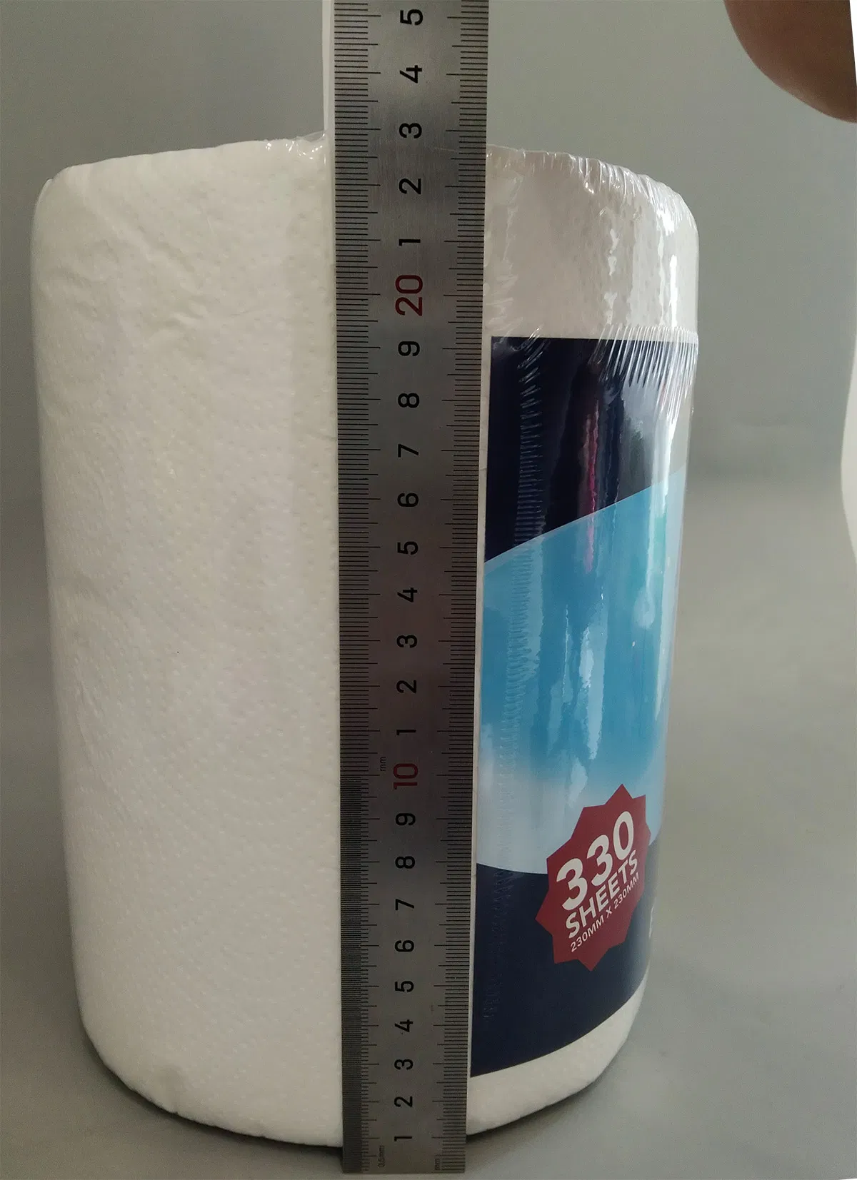 Hot Sale Soft Oil Absorbent Custom Logo Waterproof Paper Towels Roll Kitchen