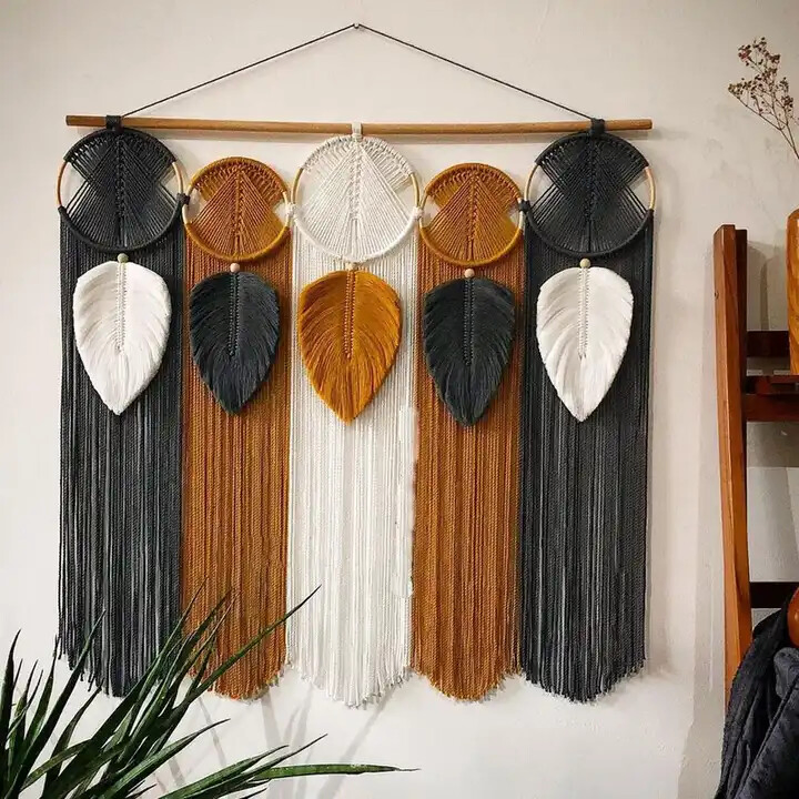 New Fashionable Boho Handmade Macrame Wall Hanging Macrame Tapestry Decorations by Cotton Cord