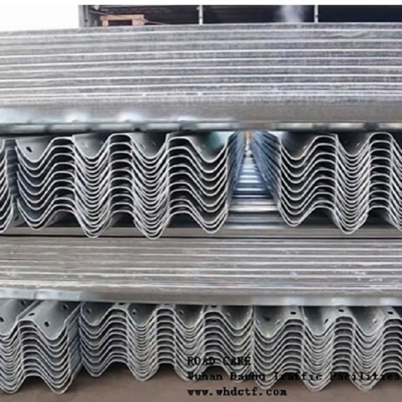 Highway Guardrail Road Safety Thrie Beam Cable Barrier