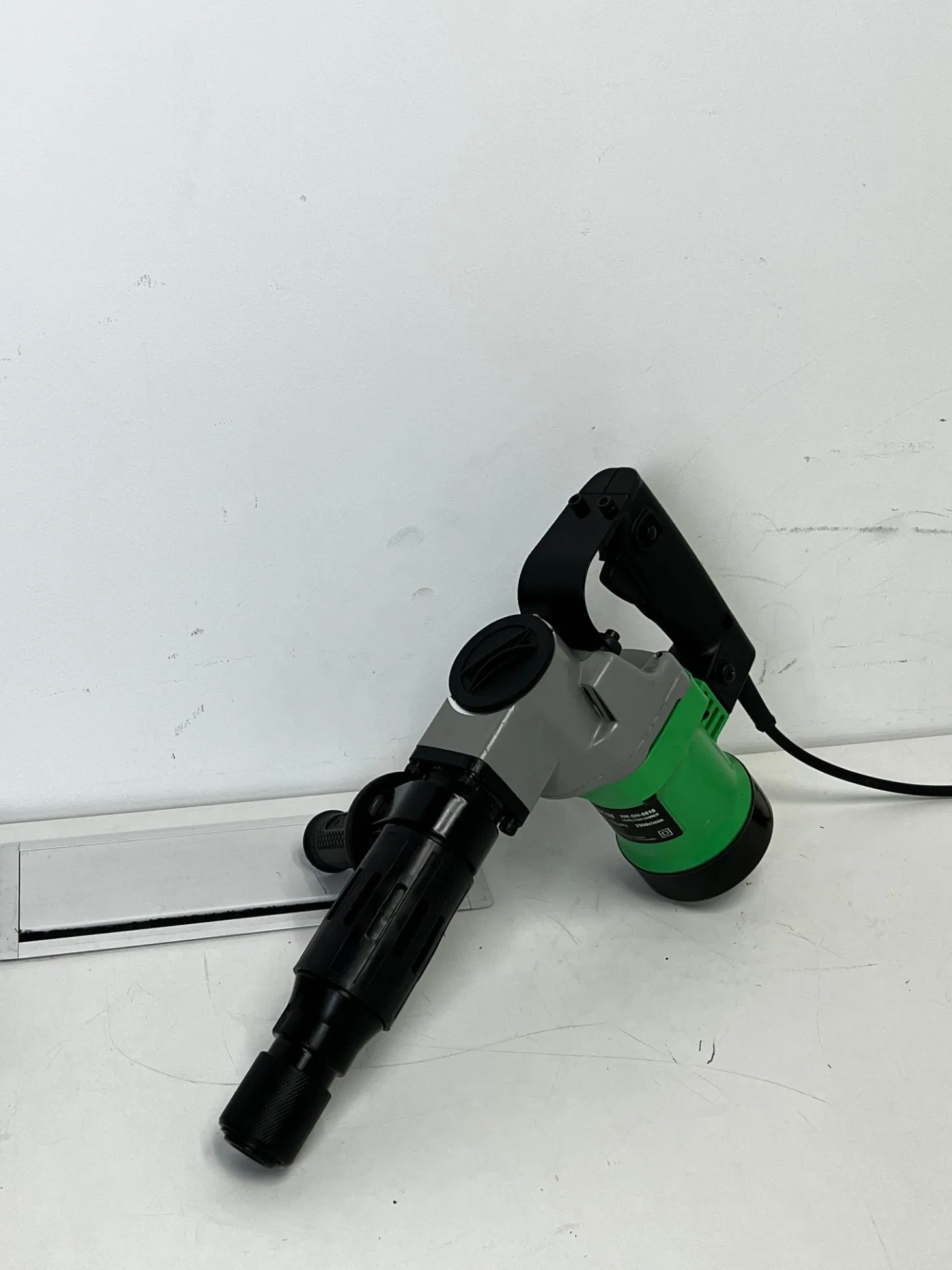 Отбойный молоток Hypermax 5кг, совместим с Makita 0810