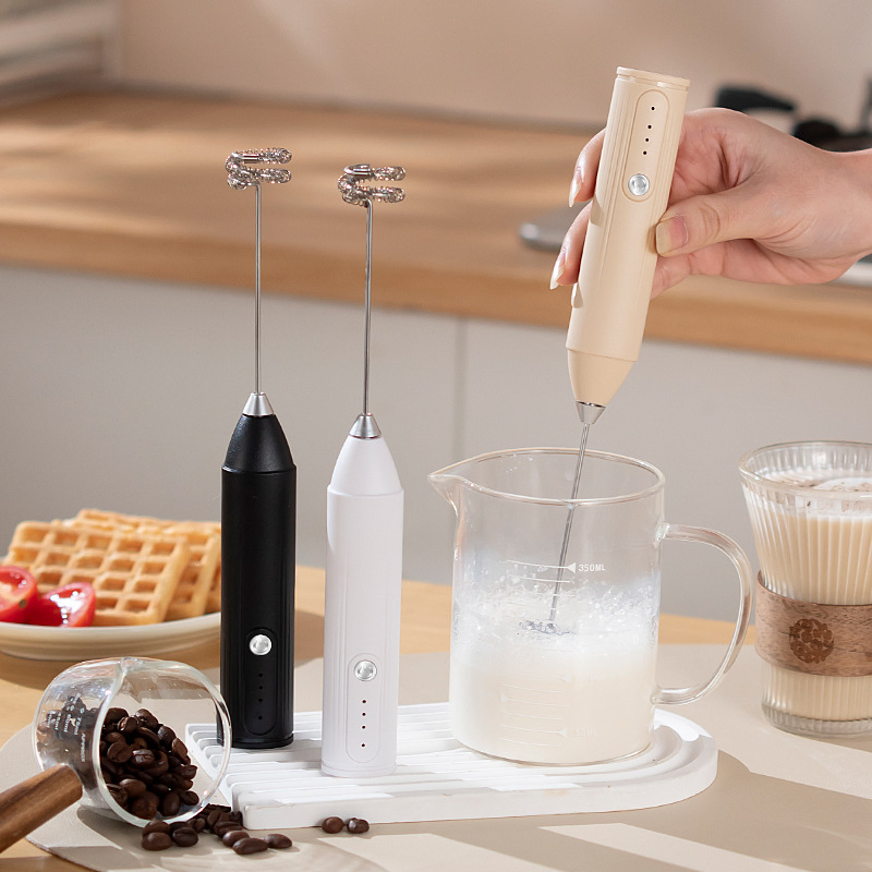 Wholesale Electric Matcha Whisk Set Batidor Espumador Electrico Handheld Froth Whisk