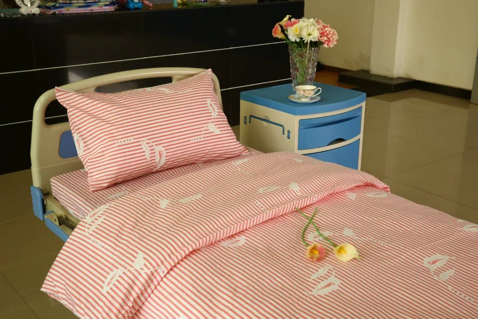 E10 Pink Windmill Cotton Hospital Bed Sheet