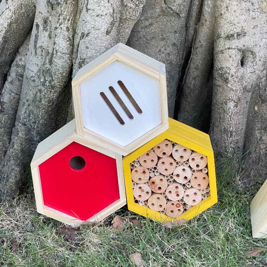 Decorative Wooden Multi Habitat Insect Hotels Shelter Insect Houses for Bee Butterfly