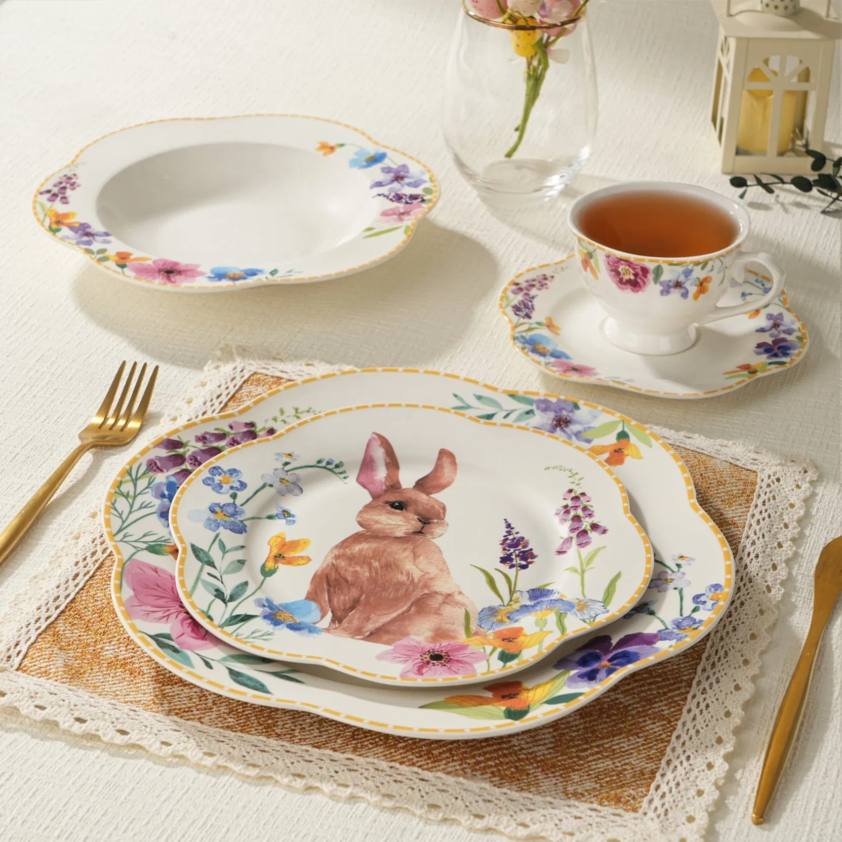 20-Piece OEM ODM Easter Day Bunny Design Ceramic Plate Porcelain Dinnerware Set