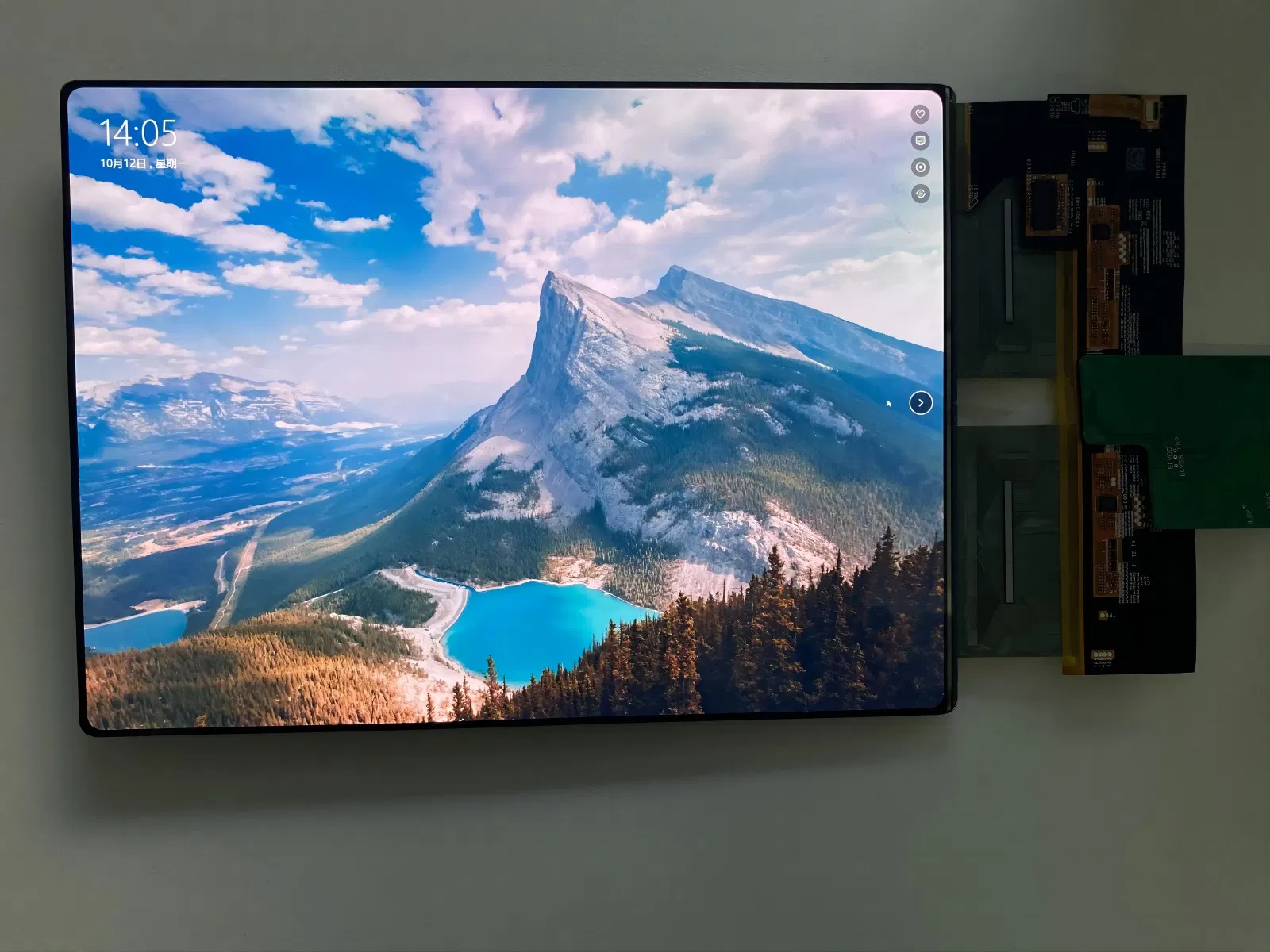 11-дюймовый портативный монитор 2K OLED с сенсорным экраном