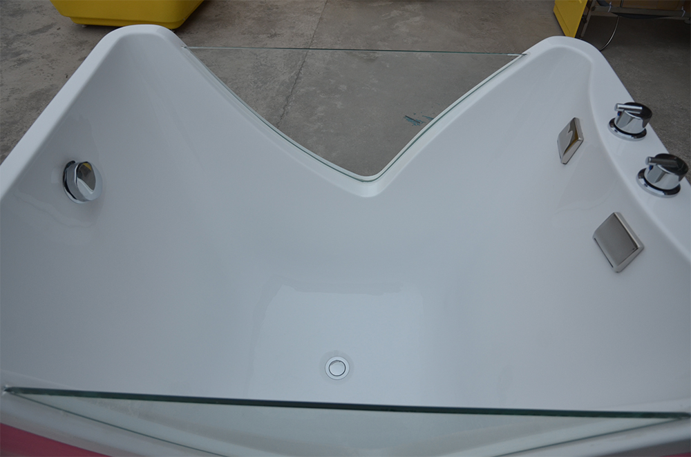 Indoor Small Pink Baby Bath Tub with Air Bubble Function