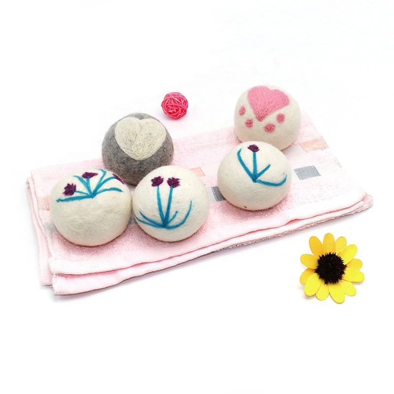 White New Zealand Organic Eco Friendly Wool Felt Dryer Ball for Laundry