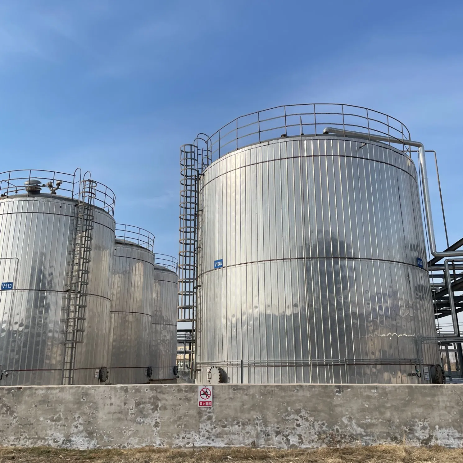 141b/245fa Blowing Agent Polyurethane Spray Closed Cell PU Foam for Roof Insulation