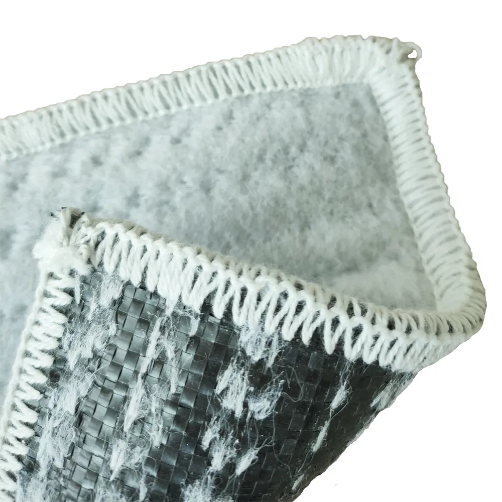 Geosynthectic Prefabricated Bentonite Clay Blankets for Ponds