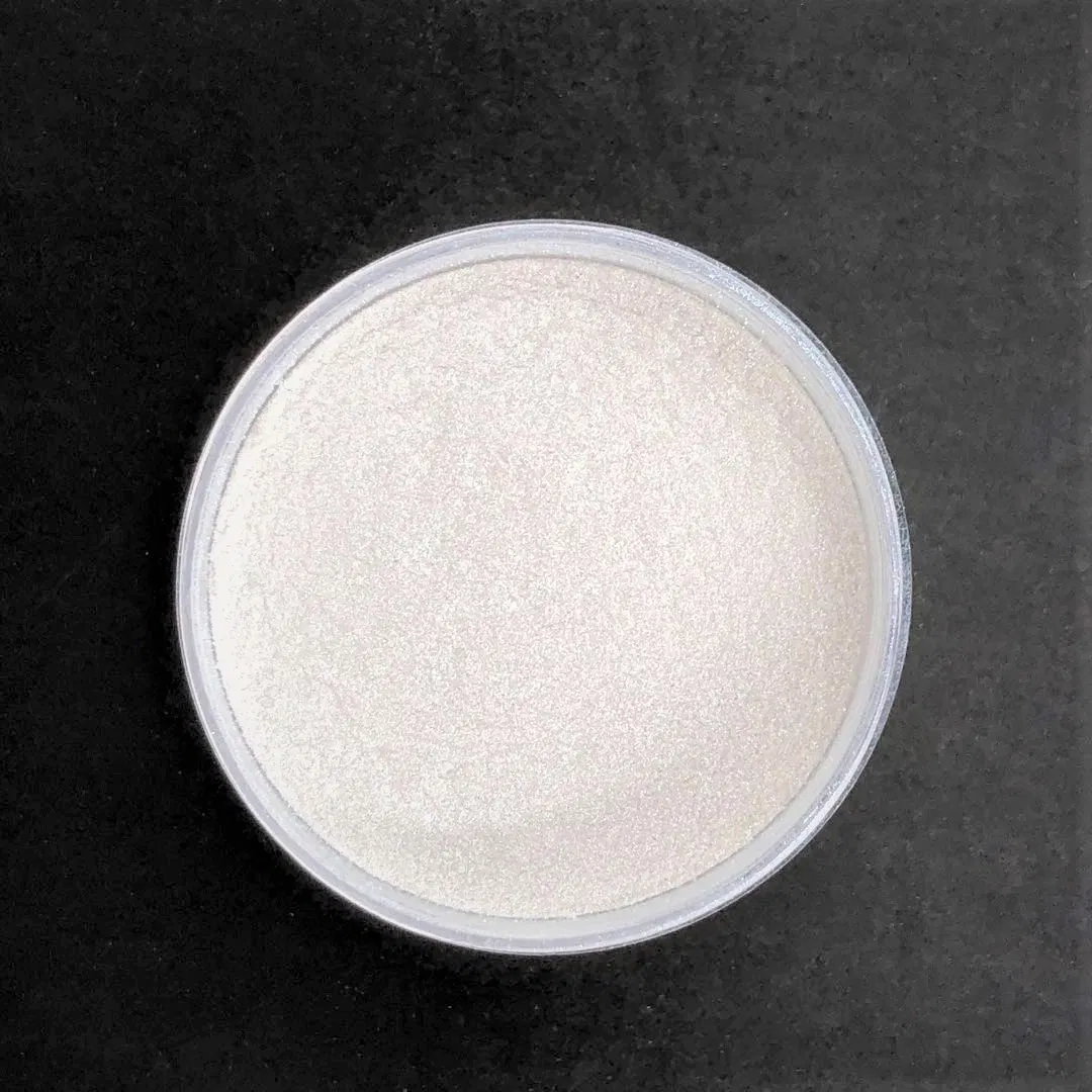 Pearlescent Pigments P651 Sparkling Sliver for Coating Plastic 151 Rutile Fine Silver Paint Nail Beauty