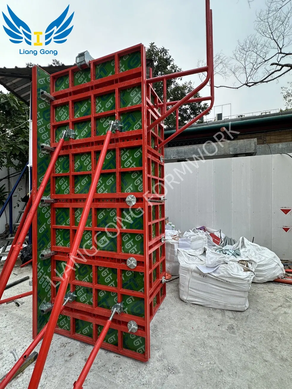 Lianggong Reusable Adjustable Steel Frame Formwork for Slab Wall and Column Formwork