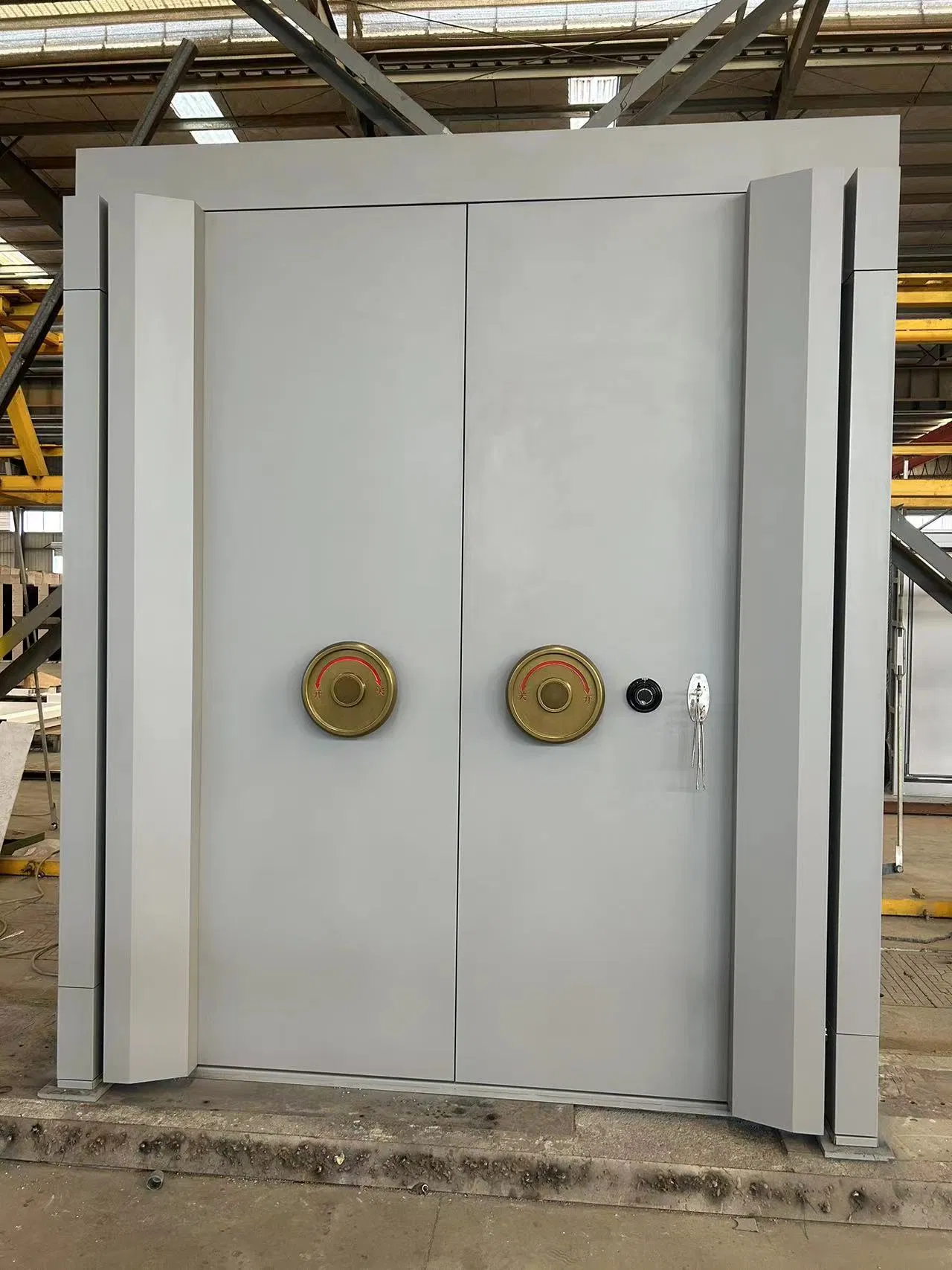 High Security Stainless Steel Safe Room Security Door