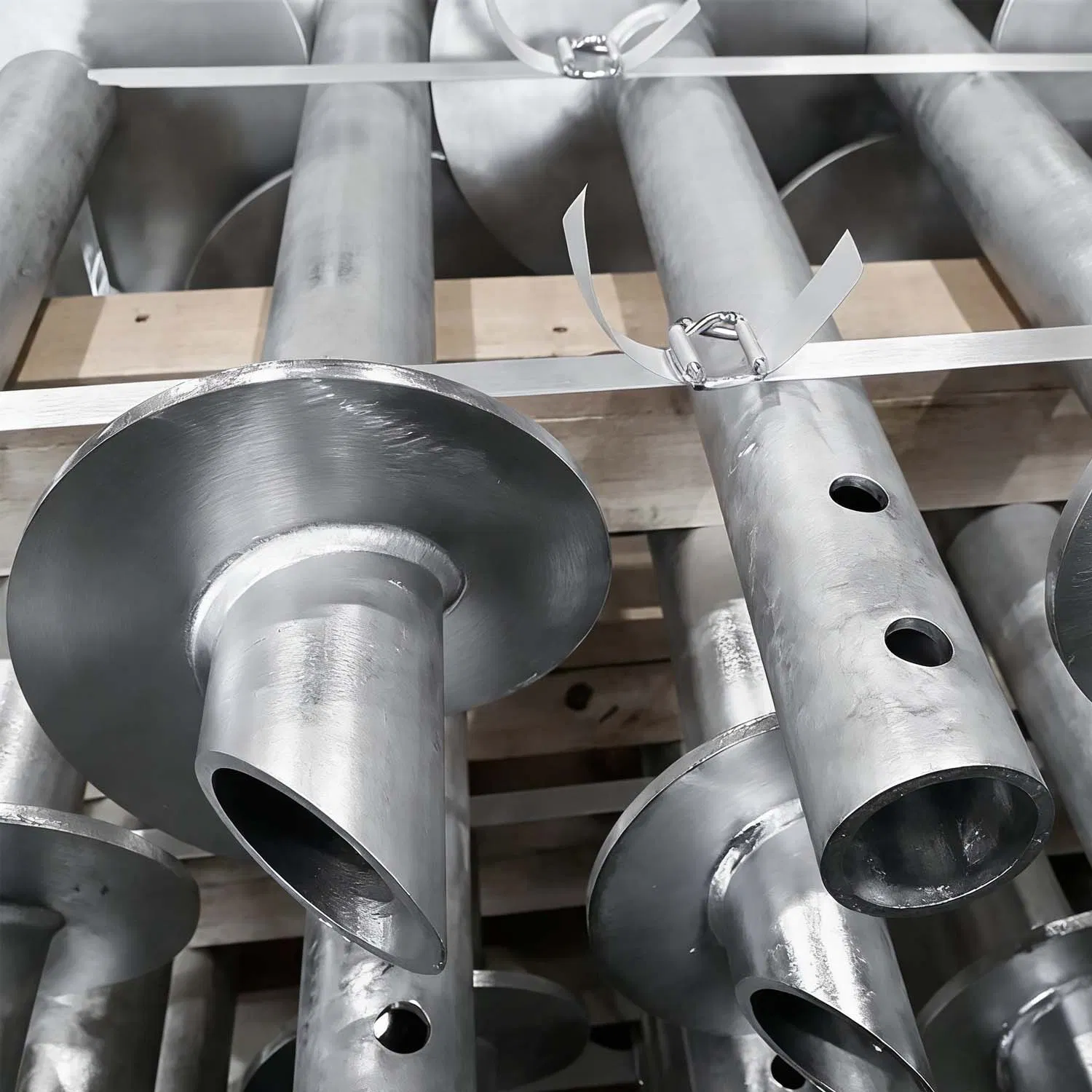 Solution Galvanized Steel Coupler Connected Extension Double Helix Helical Screw Pile Foundation