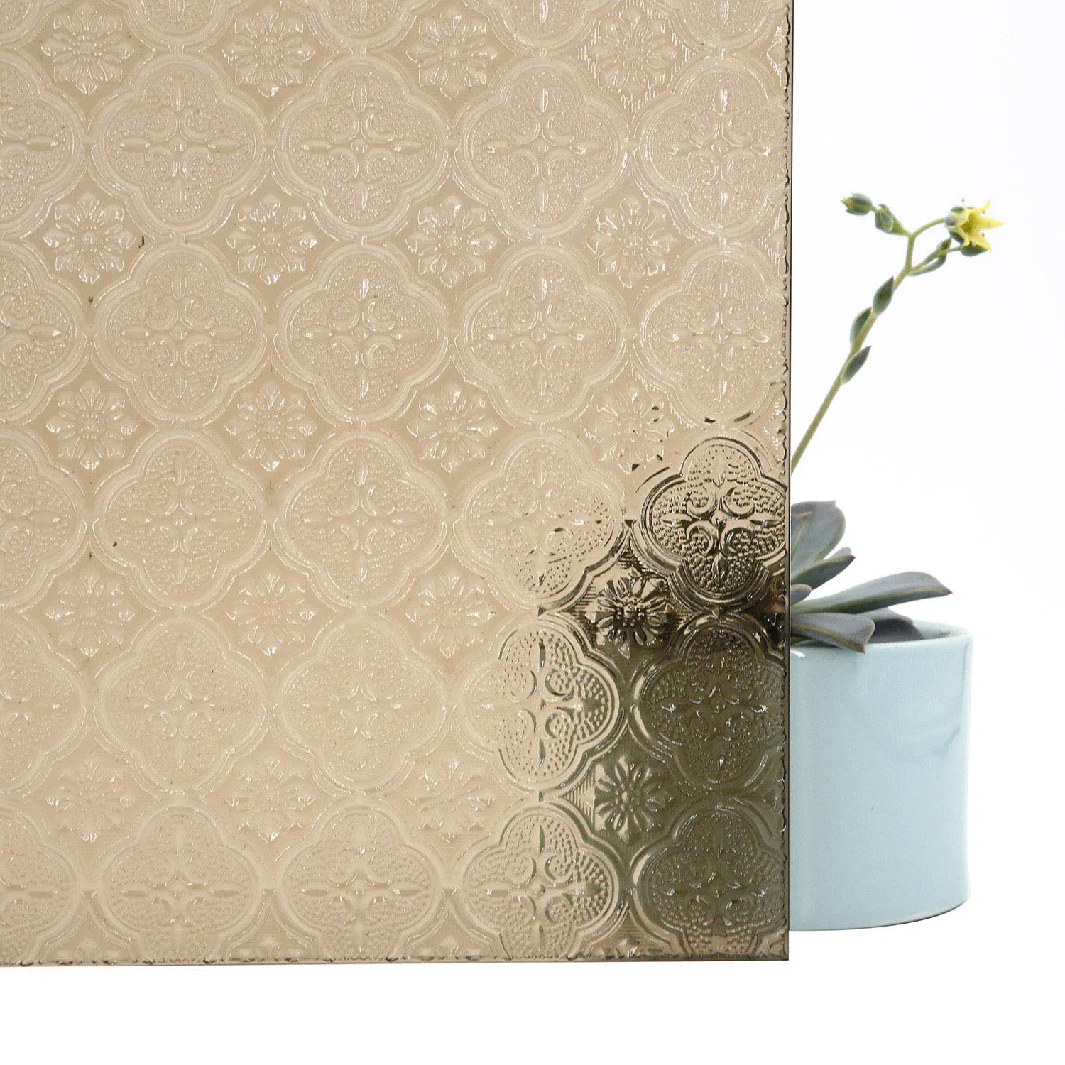 Wholesale Factory Price High Quality Fireproof Wired Mesh Security Glass 6mm