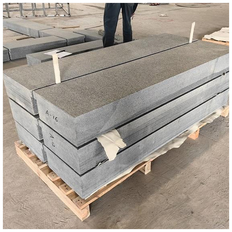 Cambodia G654 Grey Granite Flamed Curbstone
