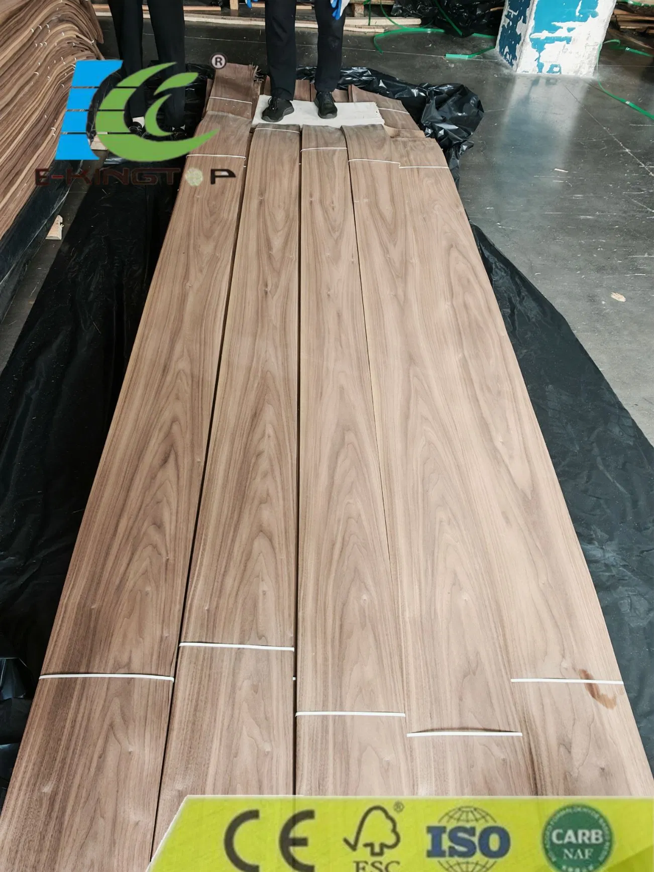 High Quality 0.4mm 0.5mm Walnut Oak Wood Veneer Laminated for Plywood