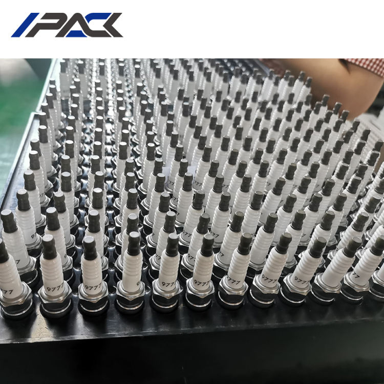 Свеча зажигания Toyota Prius 10-12, Corolla (90919-01253, 90919-01275)