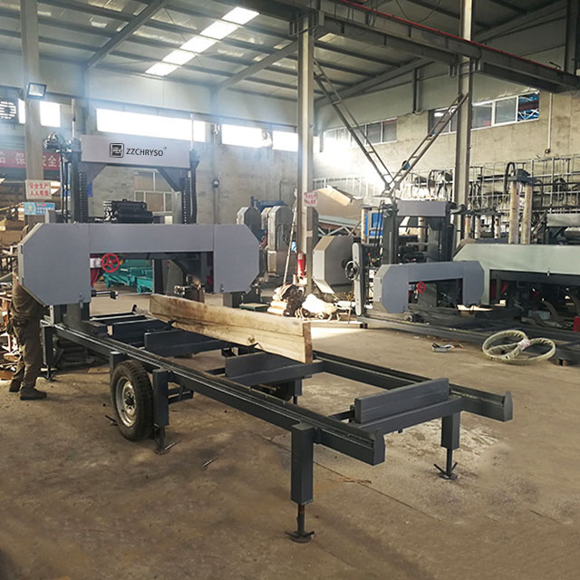 Ленточная пила по дереву портативная горизонтальная